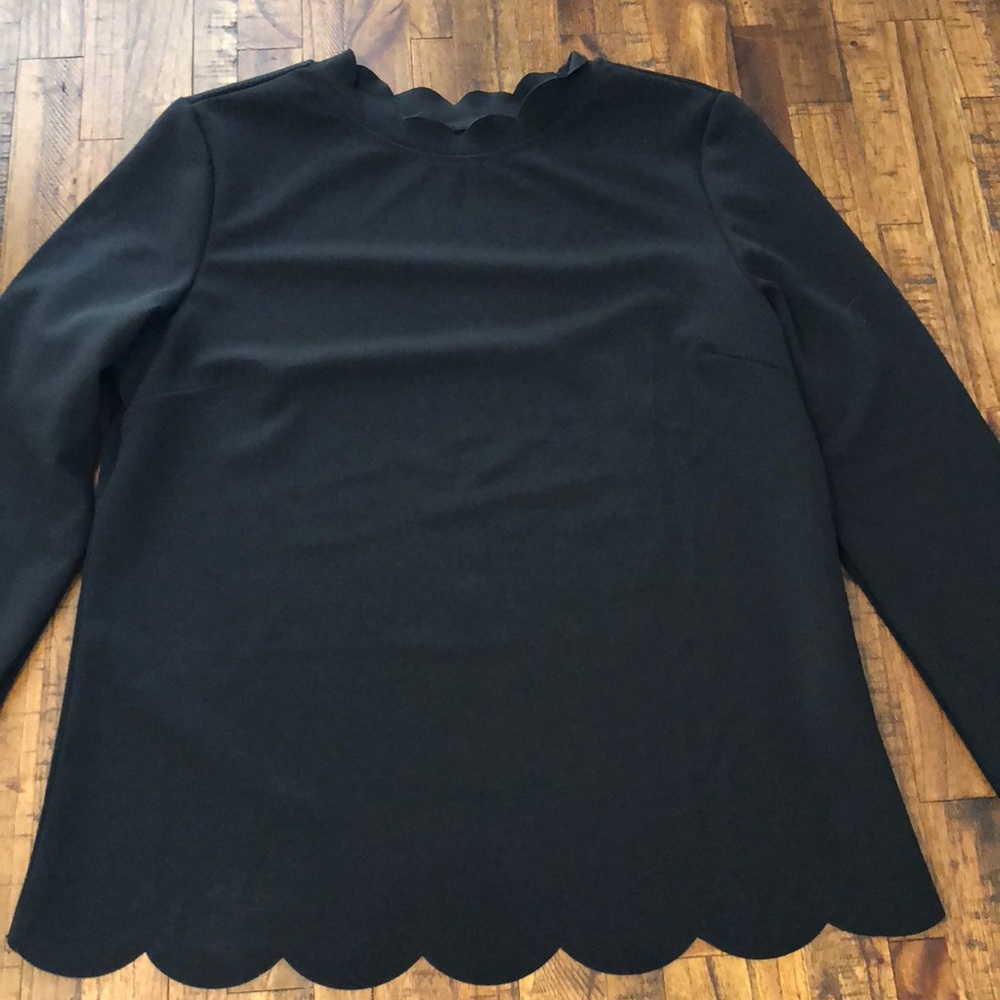 Peplum black top